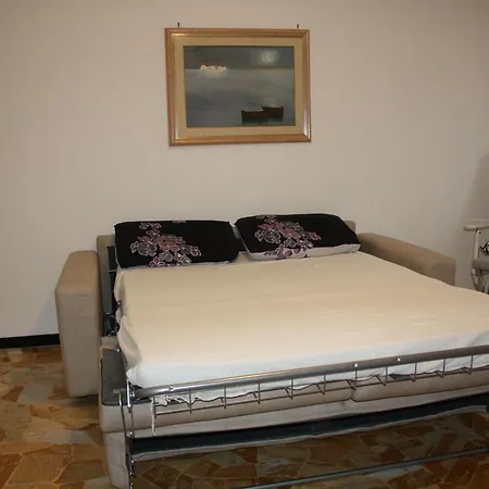 Appartamento Casa Emma 400 Mt Dal Mare
