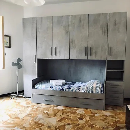 Casa Emma 400 Mt Dal Mare * スポトルノ
