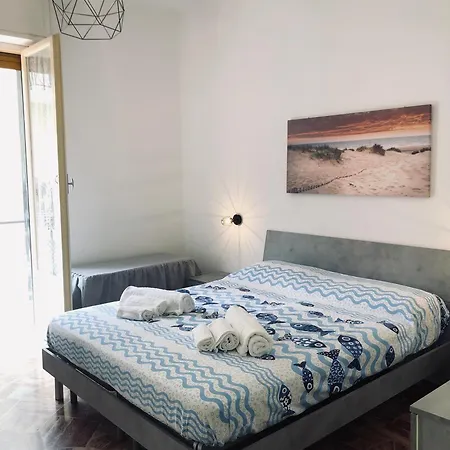 Appartamento Casa Emma 400 Mt Dal Mare